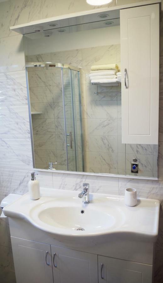 Astrea Apartment ริเยกา ภายนอก รูปภาพ